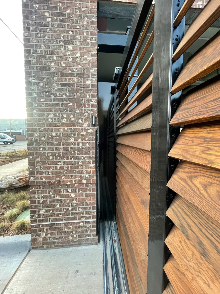 Side View of Telescoping Gate 