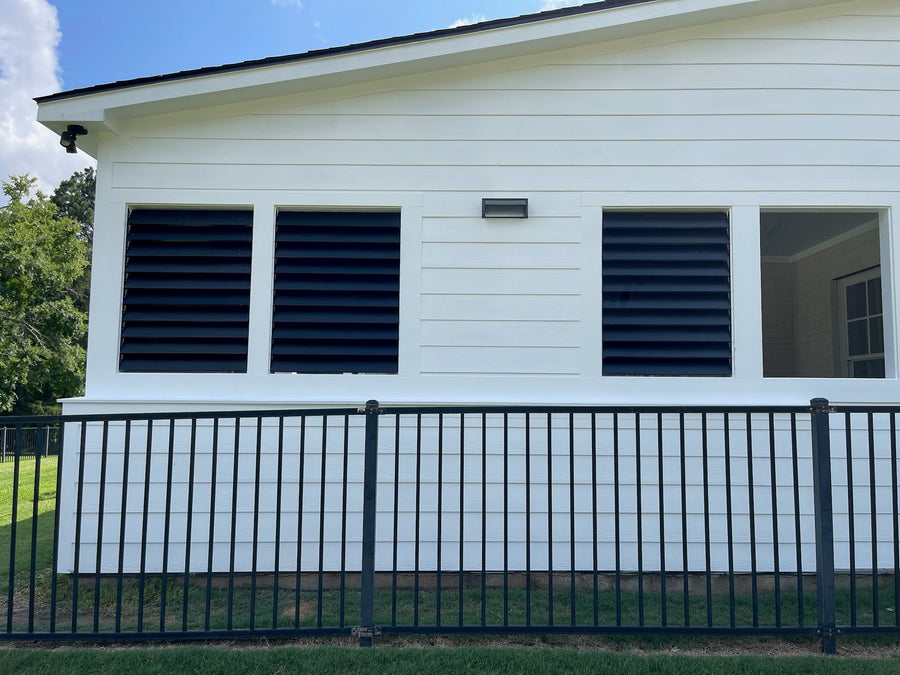 Outdoor Kitchen Black Louvered